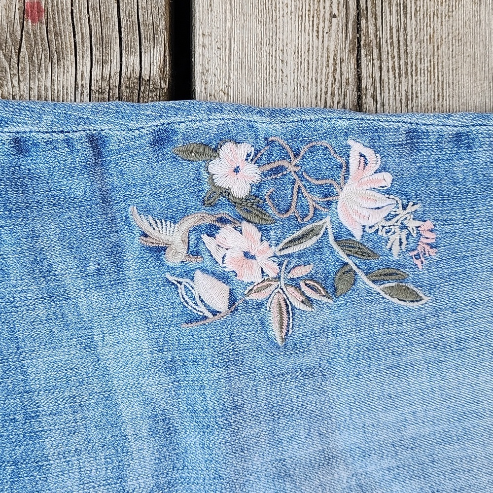 Denver Hayes Embroidered Blue Jeans Mia Curve Tech Mid Rise - Picture 6 of 13